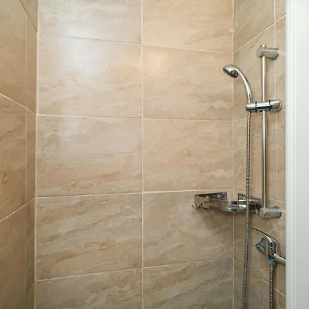 Guest house Tulip Old Town 3*