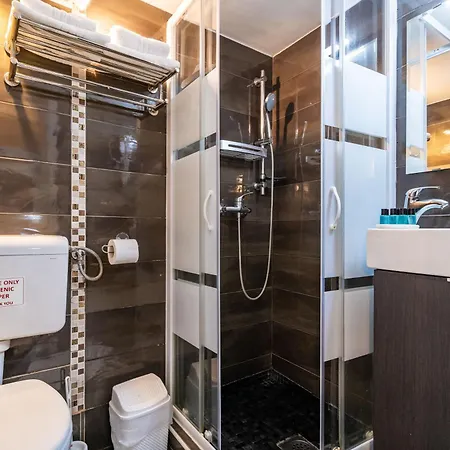 Tulip Old Town Guest house 3*