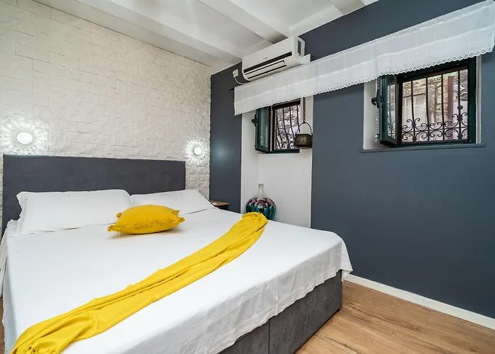 Casa de hóspedes Tulip Old Town 3*